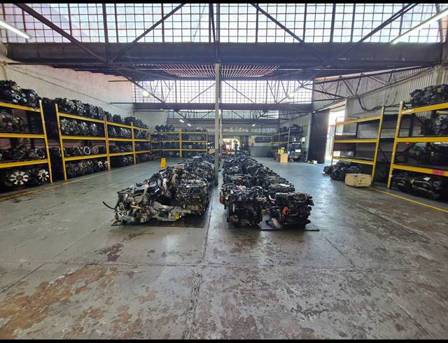 1,600M² WAREHOUSE FOR SALE IN DENVER